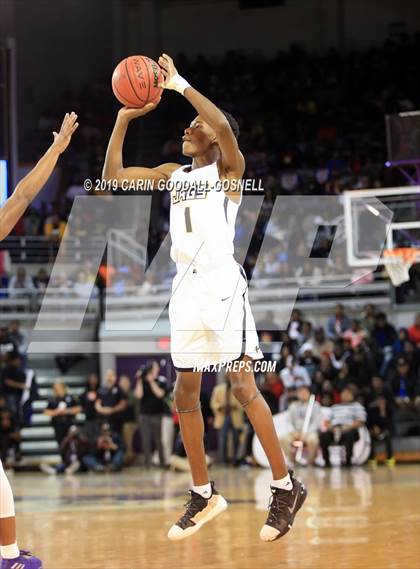 Thumbnail 2 in Greene Central vs. Farmville Central (NCHSAA 2A Regional Round) photogallery.