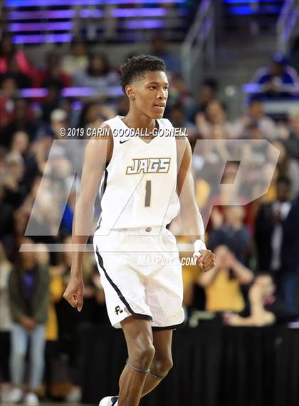 Thumbnail 2 in Greene Central vs. Farmville Central (NCHSAA 2A Regional Round) photogallery.