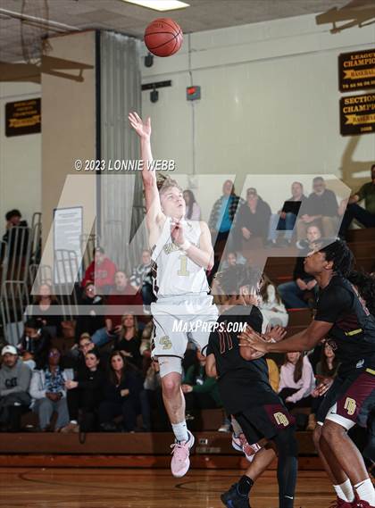 Thumbnail 3 in Mount Vernon @ Clarkstown South photogallery.