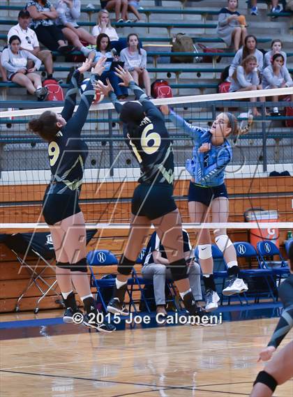 Thumbnail 3 in Johnson [Claudia Taylor] vs Brennan (Paul Taylor Field House) photogallery.