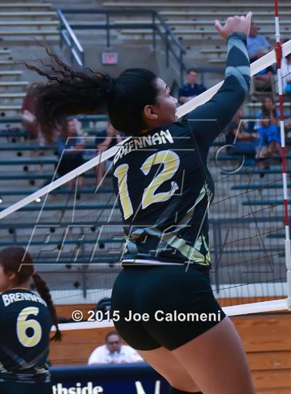 Thumbnail 3 in Johnson [Claudia Taylor] vs Brennan (Paul Taylor Field House) photogallery.