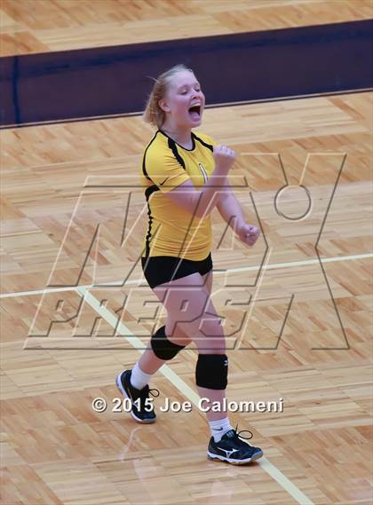Thumbnail 3 in Johnson [Claudia Taylor] vs Brennan (Paul Taylor Field House) photogallery.