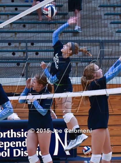 Thumbnail 1 in Johnson [Claudia Taylor] vs Brennan (Paul Taylor Field House) photogallery.