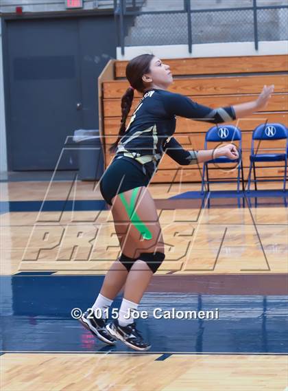 Thumbnail 1 in Johnson [Claudia Taylor] vs Brennan (Paul Taylor Field House) photogallery.