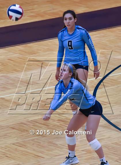 Thumbnail 1 in Johnson [Claudia Taylor] vs Brennan (Paul Taylor Field House) photogallery.