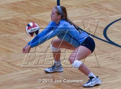 Thumbnail 3 in Johnson [Claudia Taylor] vs Brennan (Paul Taylor Field House) photogallery.