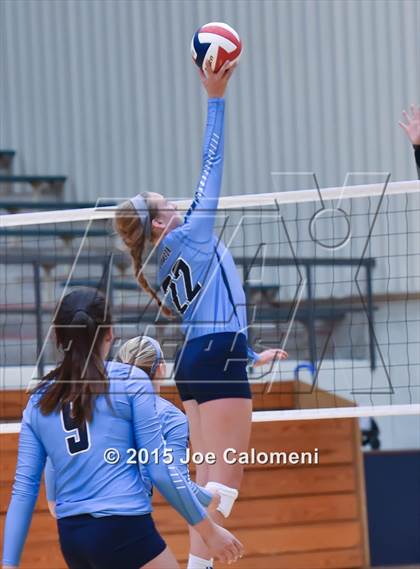 Thumbnail 1 in Johnson [Claudia Taylor] vs Brennan (Paul Taylor Field House) photogallery.