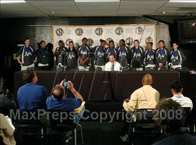 Thumbnail 2 in St. Mary's vs. Sacred Heart Cathedral (CIF NorCal D3 Final) photogallery.