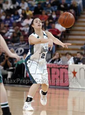 Thumbnail 2 in St. Mary's vs. Sacred Heart Cathedral (CIF NorCal D3 Final) photogallery.