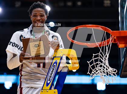 Thumbnail 1 in Princeton vs. Hilliard Bradley (OHSAA DI State Finals) photogallery.