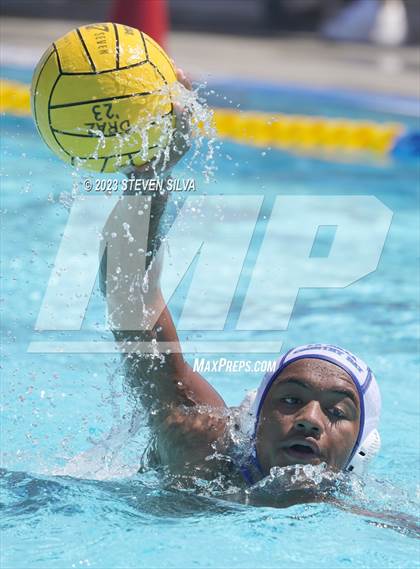 Thumbnail 1 in Mira Mesa vs. La Jolla Country Day (17th Annual Draz Classic) photogallery.