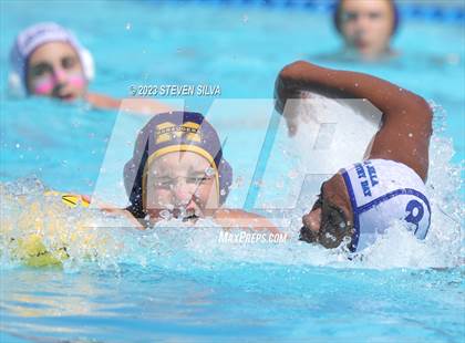 Thumbnail 2 in Mira Mesa vs. La Jolla Country Day (17th Annual Draz Classic) photogallery.