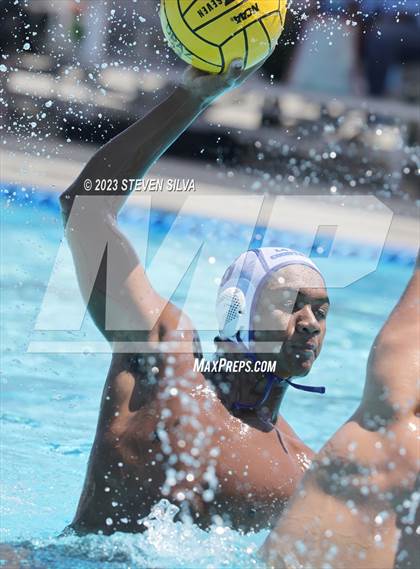 Thumbnail 1 in Mira Mesa vs. La Jolla Country Day (17th Annual Draz Classic) photogallery.