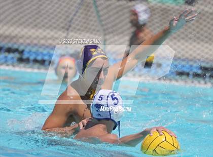 Thumbnail 3 in Mira Mesa vs. La Jolla Country Day (17th Annual Draz Classic) photogallery.