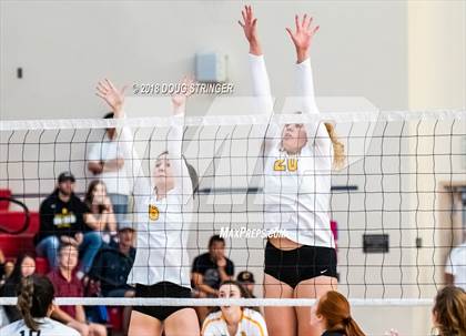 Thumbnail 1 in Aragon vs. Mountain View (CIF-CCS Div II Girls Volleyball Championship) photogallery.
