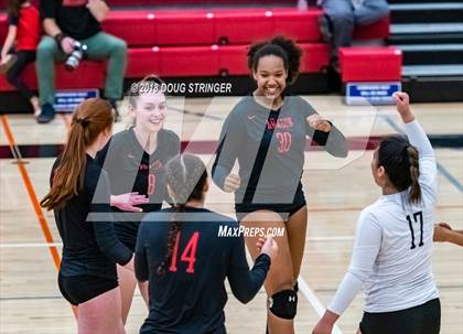 Thumbnail 3 in Aragon vs. Mountain View (CIF-CCS Div II Girls Volleyball Championship) photogallery.