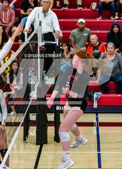 Thumbnail 2 in Aragon vs. Mountain View (CIF-CCS Div II Girls Volleyball Championship) photogallery.