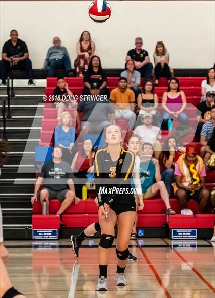 Thumbnail 1 in Aragon vs. Mountain View (CIF-CCS Div II Girls Volleyball Championship) photogallery.