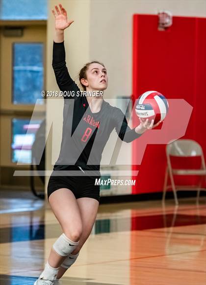 Thumbnail 2 in Aragon vs. Mountain View (CIF-CCS Div II Girls Volleyball Championship) photogallery.