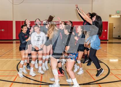 Thumbnail 2 in Aragon vs. Mountain View (CIF-CCS Div II Girls Volleyball Championship) photogallery.