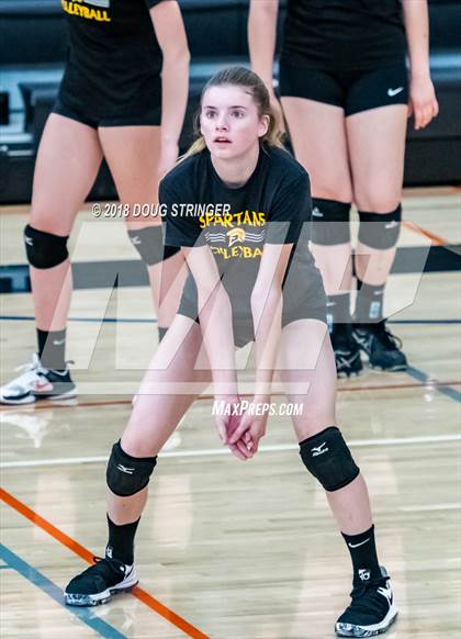 Thumbnail 1 in Aragon vs. Mountain View (CIF-CCS Div II Girls Volleyball Championship) photogallery.