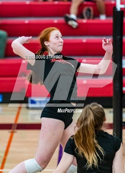 Thumbnail 1 in Aragon vs. Mountain View (CIF-CCS Div II Girls Volleyball Championship) photogallery.
