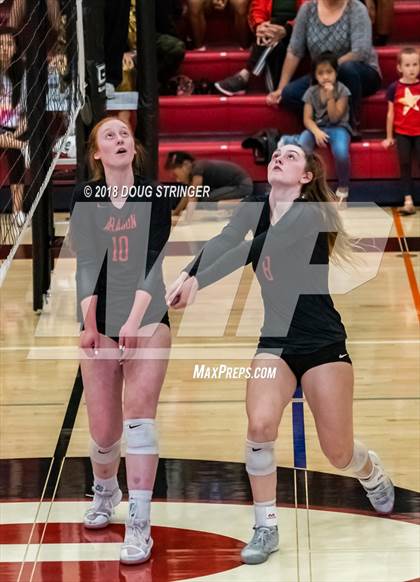 Thumbnail 2 in Aragon vs. Mountain View (CIF-CCS Div II Girls Volleyball Championship) photogallery.