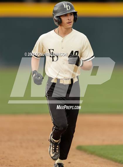 Thumbnail 2 in Mira Costa @ El Dorado photogallery.