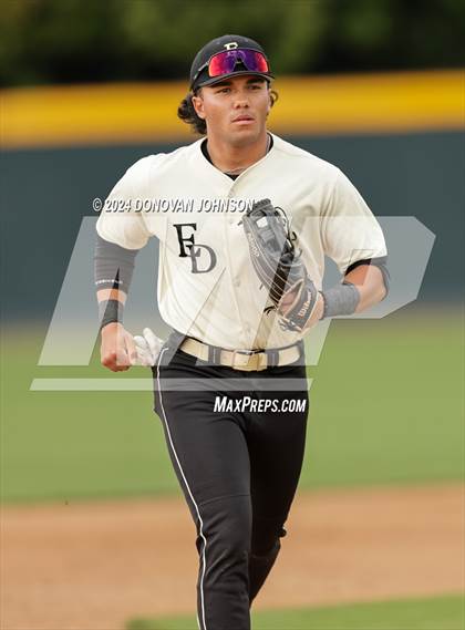 Thumbnail 2 in Mira Costa @ El Dorado photogallery.