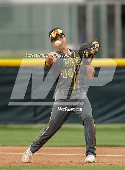 Thumbnail 2 in Mira Costa @ El Dorado photogallery.