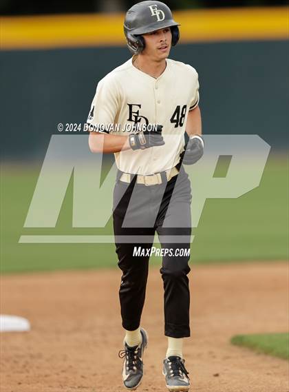 Thumbnail 1 in Mira Costa @ El Dorado photogallery.