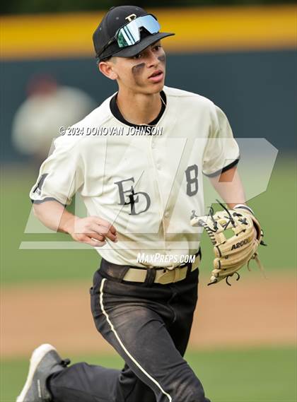 Thumbnail 1 in Mira Costa @ El Dorado photogallery.