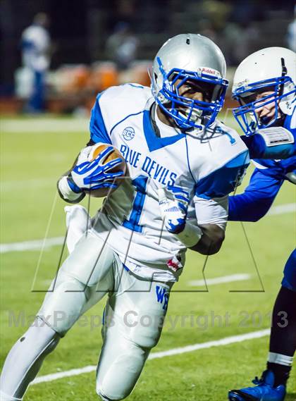 Thumbnail 2 in West Haven @ Hall (CIAC Class LL Quarterfinal) photogallery.