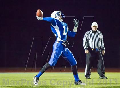 Thumbnail 3 in West Haven @ Hall (CIAC Class LL Quarterfinal) photogallery.