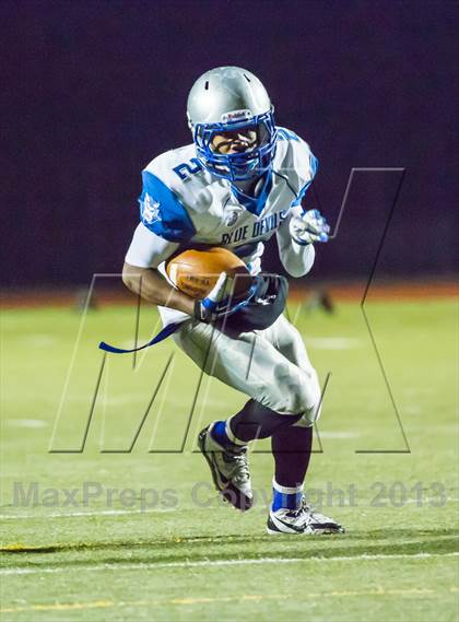 Thumbnail 2 in West Haven @ Hall (CIAC Class LL Quarterfinal) photogallery.