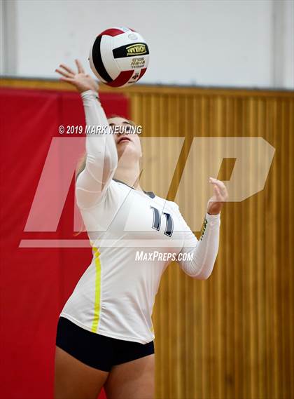 Thumbnail 2 in Notre Dame @ Burlingame photogallery.