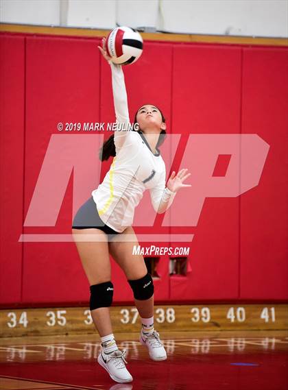 Thumbnail 3 in Notre Dame @ Burlingame photogallery.