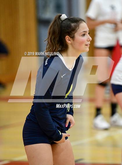 Thumbnail 2 in Notre Dame @ Burlingame photogallery.