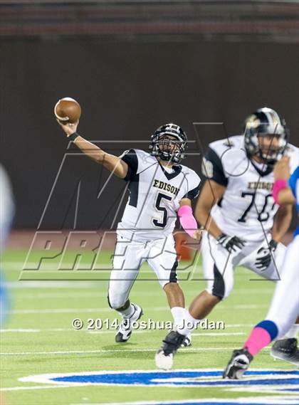 Thumbnail 3 in Edison @ Lanier photogallery.