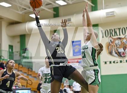 Thumbnail 3 in Mt. Vernon @ Yorktown  photogallery.