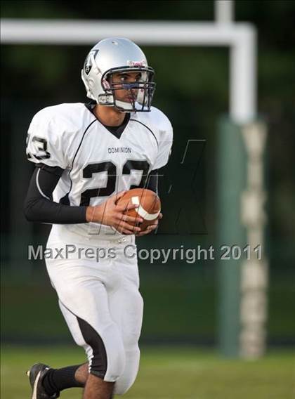 Thumbnail 3 in Dominion @ Loudoun Valley photogallery.