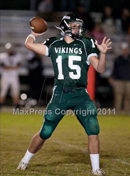 Thumbnail 3 in Dominion @ Loudoun Valley photogallery.
