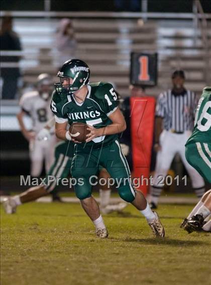 Thumbnail 3 in Dominion @ Loudoun Valley photogallery.