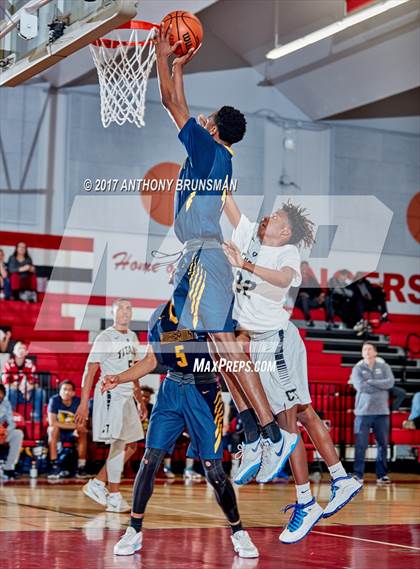 Thumbnail 1 in Chavez vs. Rosemont (Cordova Christmas Tournament) photogallery.