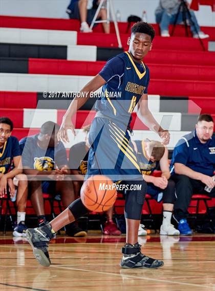 Thumbnail 2 in Chavez vs. Rosemont (Cordova Christmas Tournament) photogallery.