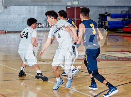 Thumbnail 3 in Chavez vs. Rosemont (Cordova Christmas Tournament) photogallery.