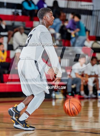 Thumbnail 1 in Chavez vs. Rosemont (Cordova Christmas Tournament) photogallery.