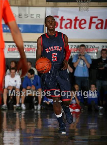 Thumbnail 1 in Winter Park vs. Milton (City of Palms Classic) photogallery.