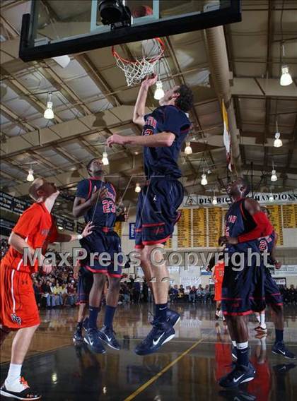 Thumbnail 1 in Winter Park vs. Milton (City of Palms Classic) photogallery.