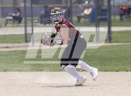 Thumbnail 1 in Mahomet-Seymour vs. Champaign Central (IHSA 3A Regional Final) photogallery.